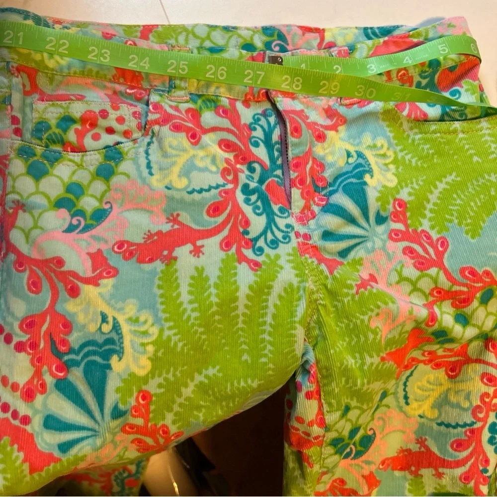 Girls Lilly Pulitzer size 10 Corduroy Colorful Pants Salamander Lizard Gecko Fun - Picture 8 of 12